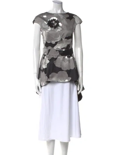 Pre-owned Lela Rose Floral Print Bateau Neckline Blouse In Gray