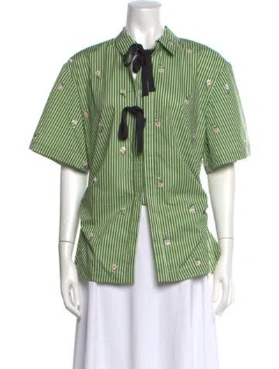 Pre-owned Lela Rose Floral Print Short Sleeve Blouse In Green