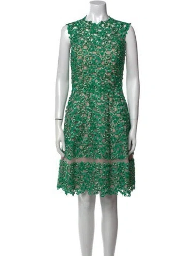 Pre-owned Lela Rose Lace Pattern Knee-length Dress In Green