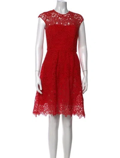 Pre-owned Lela Rose Lace Pattern Knee-length Dress In Red
