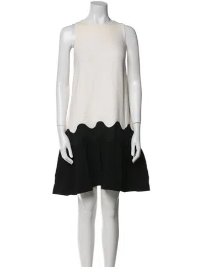 Pre-owned Lela Rose Wool Knee-length Dress In Neutral