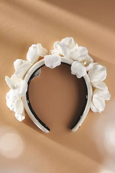 Lele Sadoughi Magnolia Velvet Headband In White