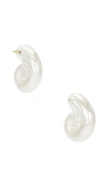 Lele Sadoughi Nautilus Earrings In 珍珠