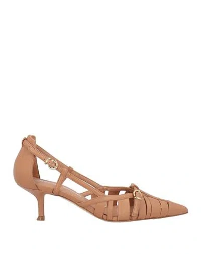 Lella Baldi Woman Pumps Camel Size 6 Leather In Sand