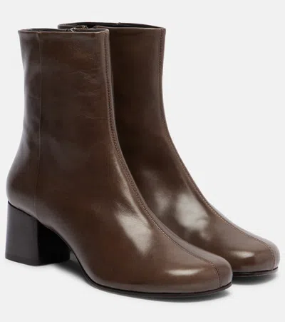 Lemaire Anatomic 55 Leather Ankle Boots In Multi
