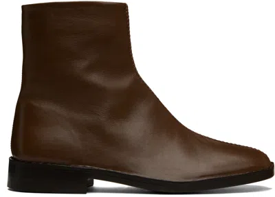 Lemaire Brown Piped Zipped Boots In Br520 Shiitake