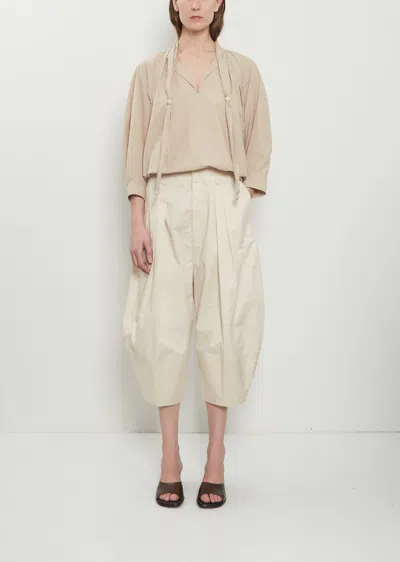Lemaire Cropped Bermuda Pants In Neutral