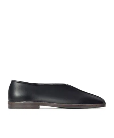 Lemaire Flat Leather Piped Slippers In Black