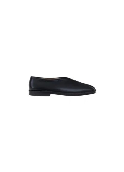 Lemaire Flat Piped Slippers In Black