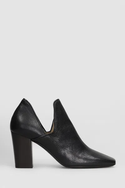 Lemaire High Heels Ankle Boots In Black Leather In Animal Print