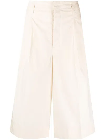 Lemaire Large Pleated Shorts Clothing In Ye507 Cream