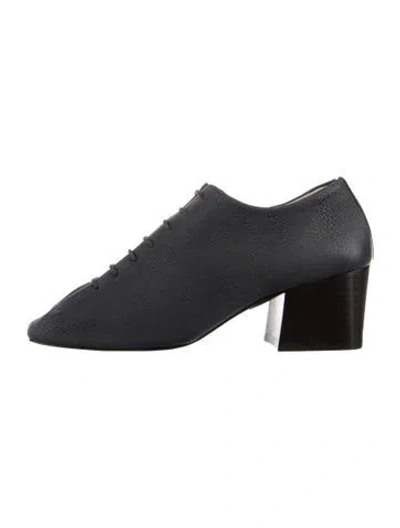 Pre-owned Lemaire Leather Pumps In Blue