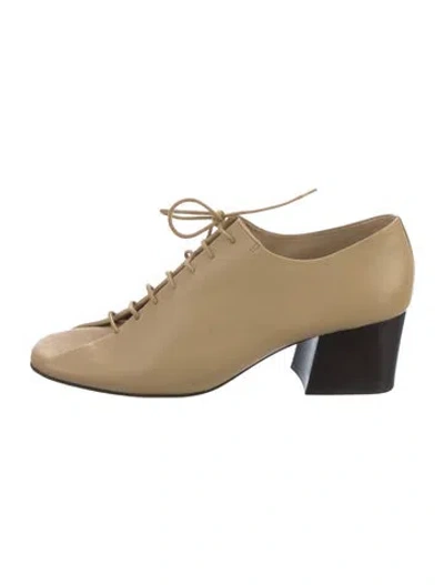Pre-owned Lemaire Leather Pumps In Neutrals