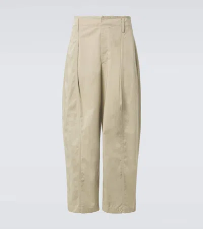 Lemaire Maxi Pleated Cotton Twill Tapered Pants In Beige