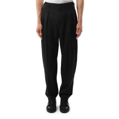LEMAIRE MEN'S PLEATED TAPERED PANTS
