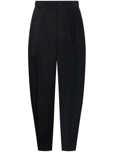 Lemaire Pleated Tapered Pleated Tapered Pants In Black