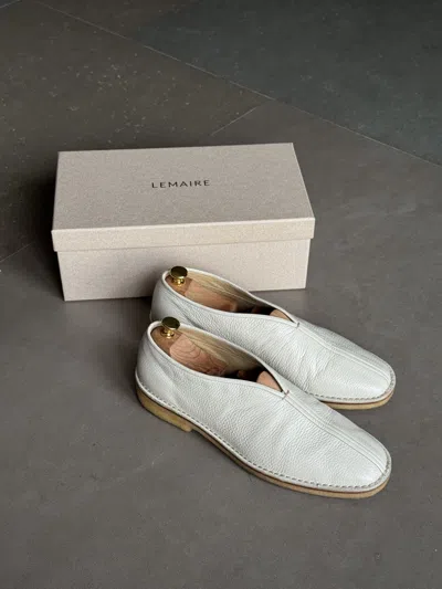 Pre-owned Lemaire Piped Crepe Loafers Beige In Sand