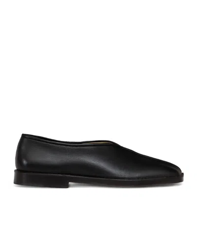 Lemaire Leather Loafers Square Toe Seam Detailing In Black