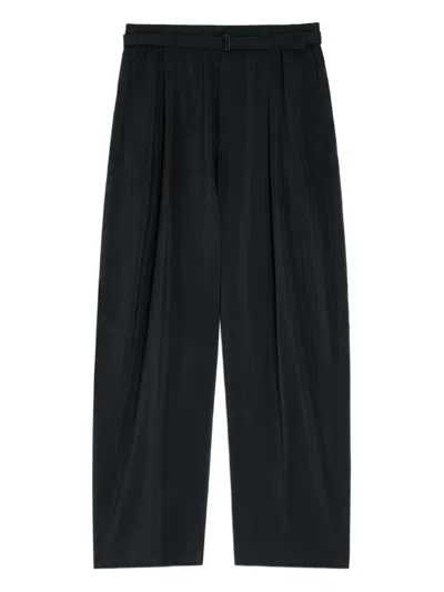 Lemaire Pleated Belted Trousers In Black