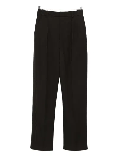 Lemaire Pleated-pocket Trousers In Black