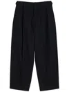 Lemaire Pleated Tapered Trousers In Black