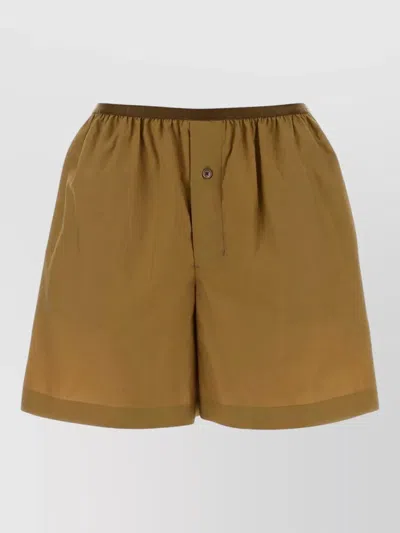 Lemaire Poplin Shorts Button Detail Relaxed Fit In Green