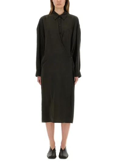 Lemaire Relaxed Fit Twisted Collar Dress In Brown