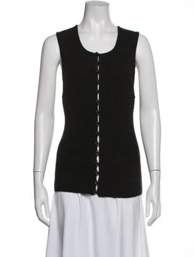 Pre-owned Lemaire Scoop Neck Sleeveless Button-up Top In Black
