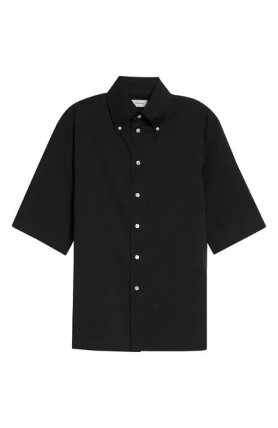 Lemaire Short Sleeve Cotton Muslin Button-down Shirt In Black