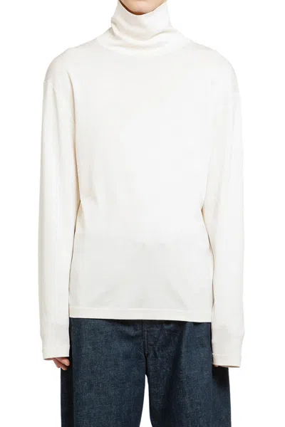 Lemaire Turtleneck In Beige
