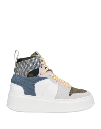Lemaré Sneakers In Black