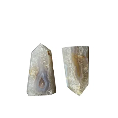 Lemuria Store White Agate Points Crystal