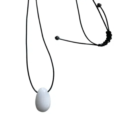 Lemuria Store Women's White Jade Pendant Necklace