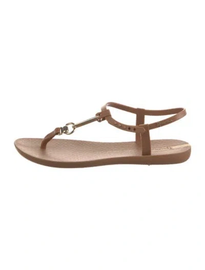 Pre-owned Lenny Niemeyer Rubber T-strap Sandals In Neutral