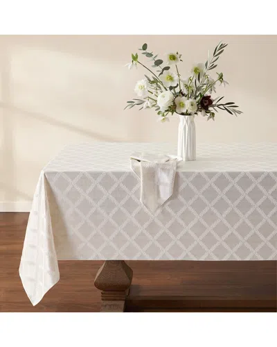 Lenox Laurel Leaf Tablecloth In Gray
