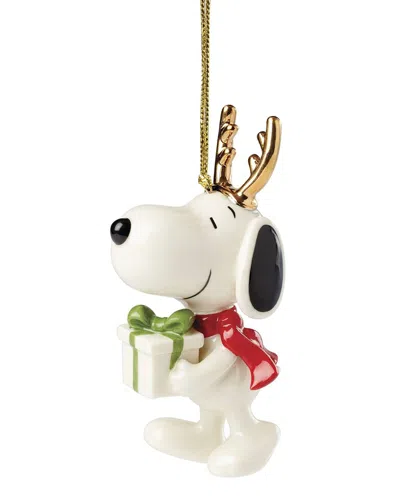 Lenox Snoopy With Gift Ornament In White