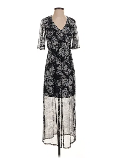 Pre-owned Leota Casual Dress In Black