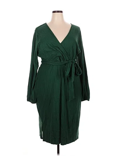 Pre-owned Leota Casual Dress In Green