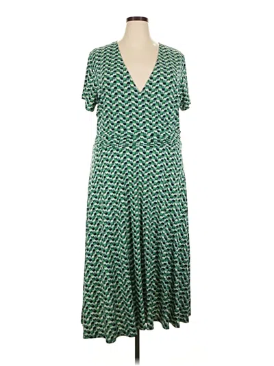 Pre-owned Leota Casual Dress In Green