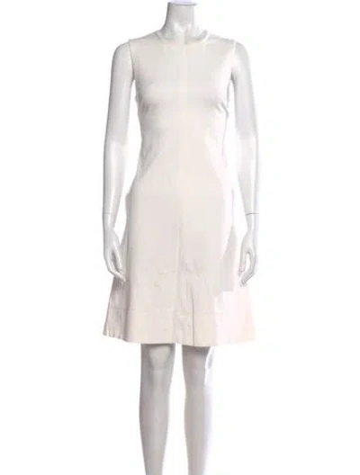 Pre-owned Les Copains Crew Neck Knee-length Dress In White