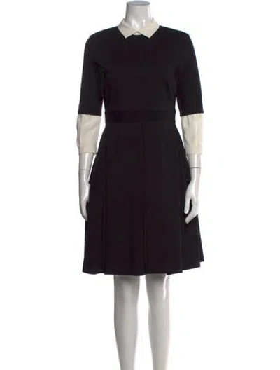 Pre-owned Les Copains Knee-length Dress In Black