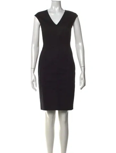 Pre-owned Les Copains V-neck Knee-length Dress In Black