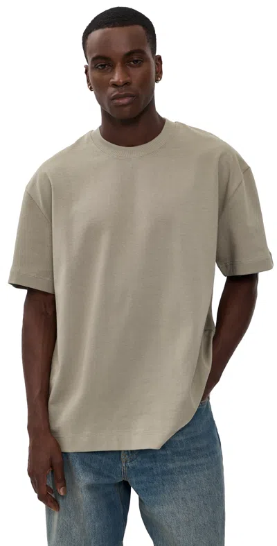 Les Deux Carl Tee Laurel Oak Sand In Gray