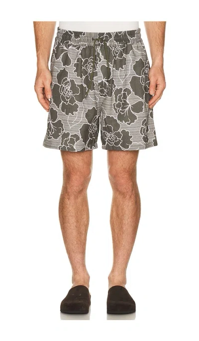 Les Deux Charlie Poppy All Over Print Shorts In Gray
