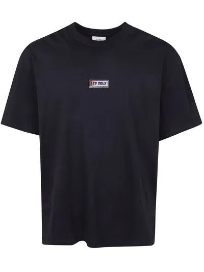LES DEUX LES DEUX "CHASE SPORT" T-SHIRT