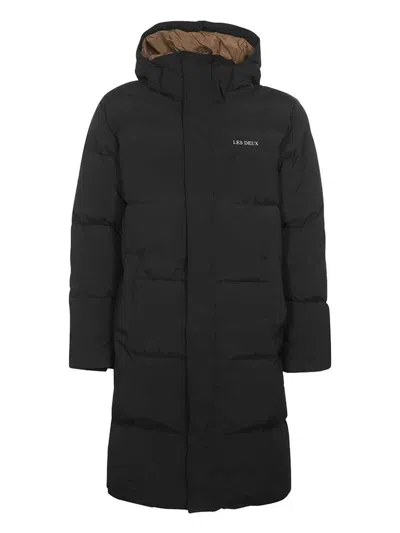 Les Deux Logo-print Padded Coat In Black