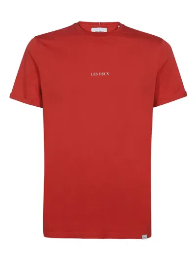 Les Deux Lens Cotton Crew-neck T-shirt In Red