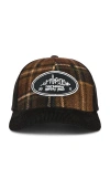 Les Deux Skyline Patch Check Baseball Cap In Brown