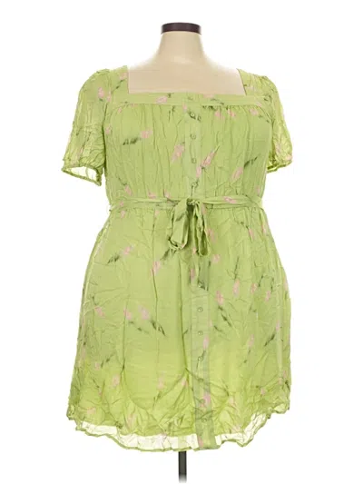 Pre-owned Les Serein Casual Dress In Green