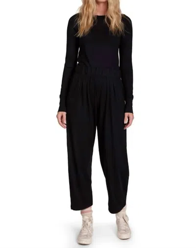 Les Tien Penny Pleat Front Pant In Jet Black